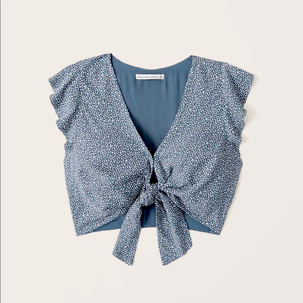Flutter Sleeve Tie Top